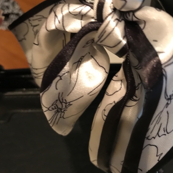 Laptop Tote Campus/Work Bag Classy Optional Tied Scarf Final Sale - Picture 8 of 9